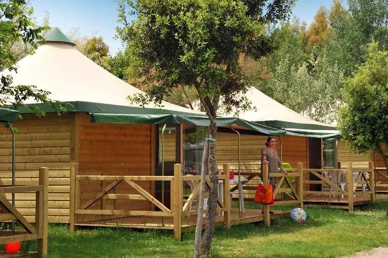 Vacanceselect Mobil Homes - Camping Freetime Марина-ди-Биббона Кемпинг
